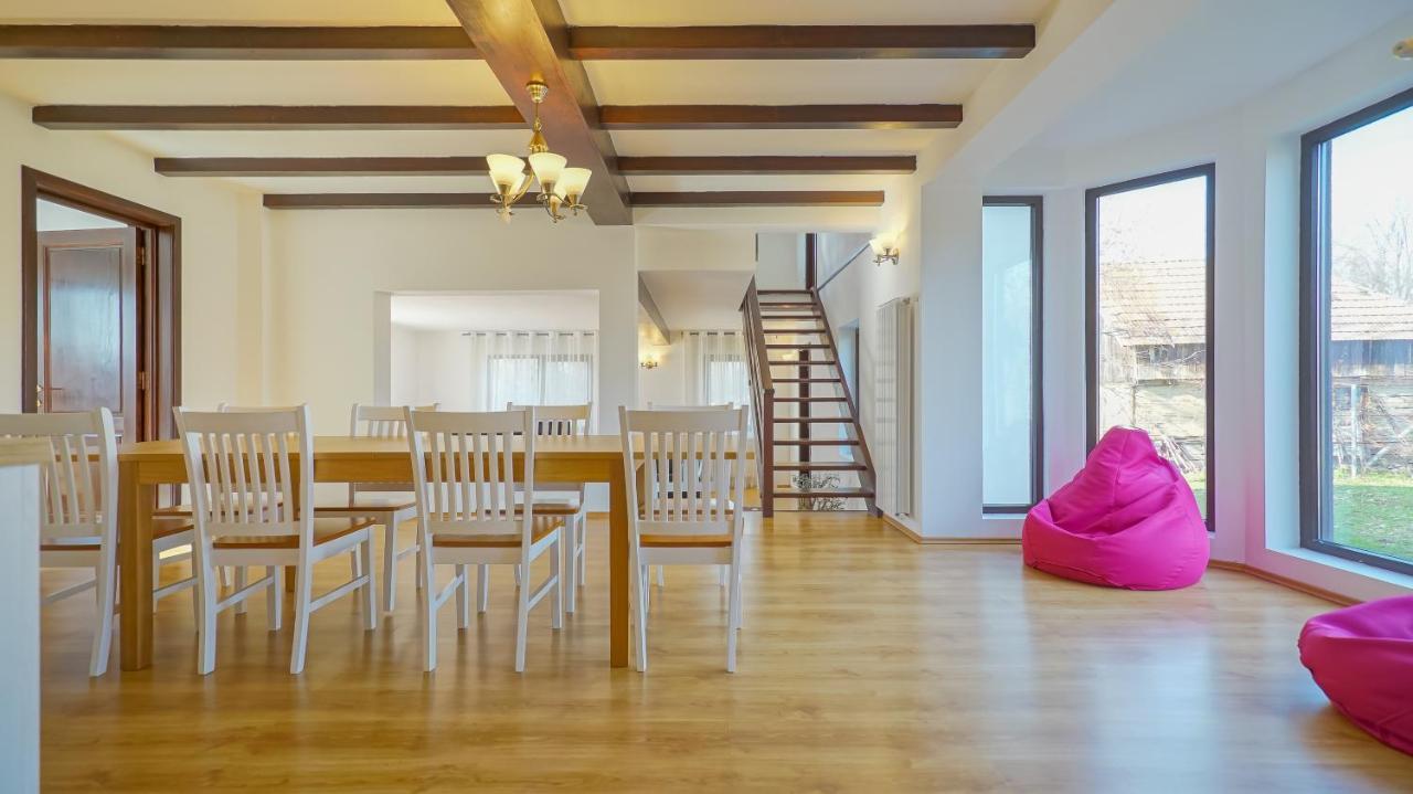 Vila Luna Comarnic Exteriér fotografie