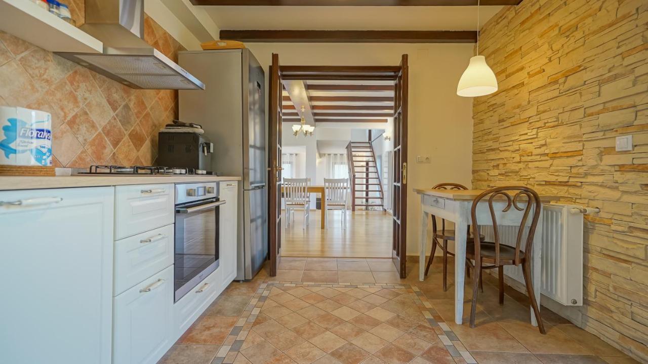 Vila Luna Comarnic Exteriér fotografie