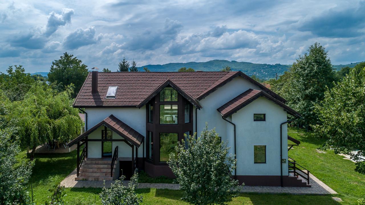 Vila Luna Comarnic Exteriér fotografie